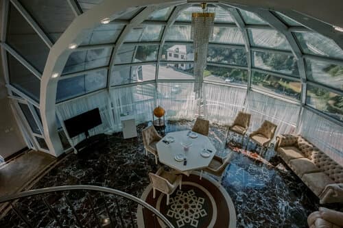 Внешний вид отеля Azimut Отель Нальчик в Нальчике