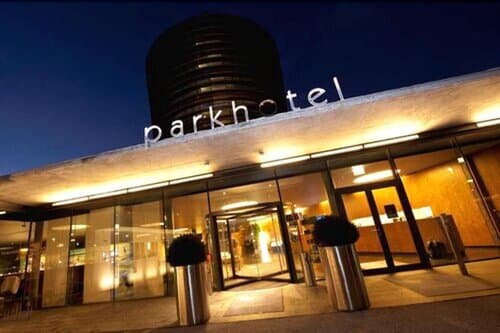 Внешний вид отеля Parkhotel Hall in Tirol