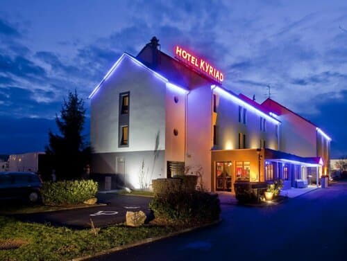 Внешний вид отеля Hotel Kyriad Tours Sud Chambray les Tours в Шамбре-ле-Туре
