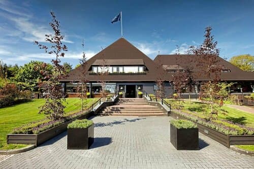 Внешний вид отеля Van der Valk Hotel Apeldoorn - De Cantharel