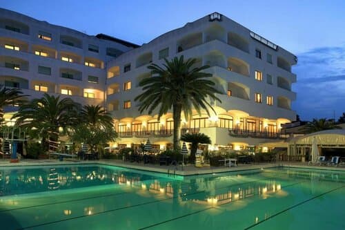 Внешний вид отеля Grand Hotel Don Juan