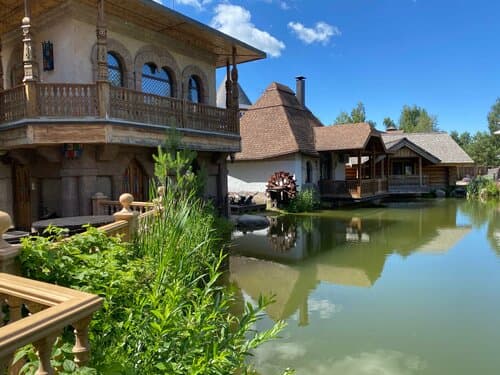 Внешний вид отеля В некотором царстве в Рязанской области