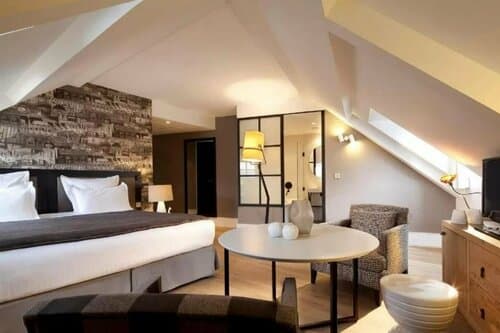 Внешний вид отеля Hotel La Villa Saint Germain des Pres в Квартале Сен-Жермен-де-Пре