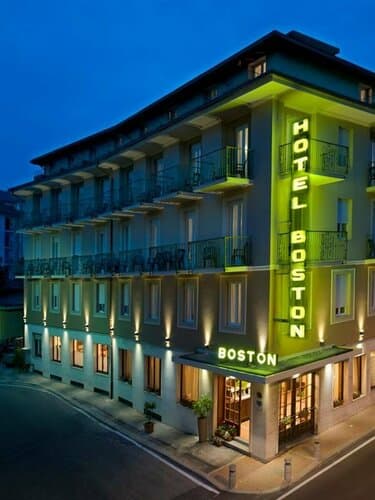 Внешний вид отеля Hotel Boston