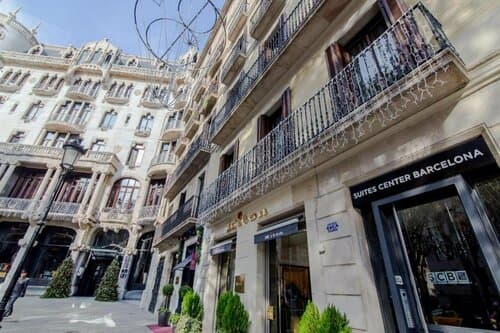 Внешний вид отеля Suites Center Barcelona в Барселоне