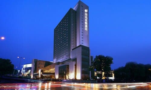 Внешний вид отеля Grand New Century Hotel Binhai Tianjin