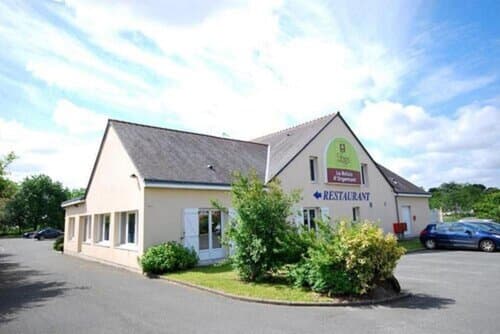 Внешний вид отеля Logis Angers Sud