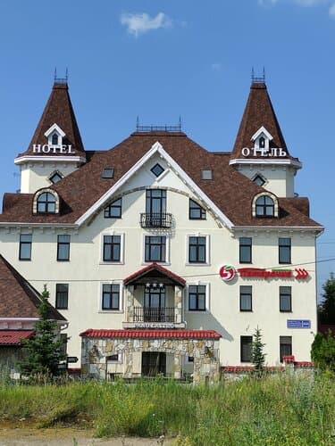 Внешний вид отеля Pano Castro в Константиновке