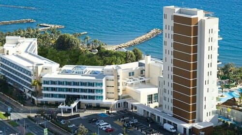 Внешний вид отеля Mediterranean