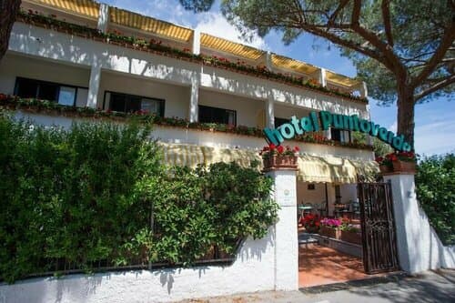 Внешний вид отеля Hotel Punto Verde