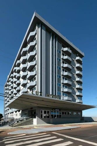 Внешний вид отеля Luz Hotel by Castelo Itaipava в Фосе ду Игуасу