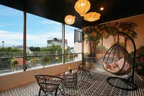 Внешний вид отеля Eliana Signature Hanoi Hotel