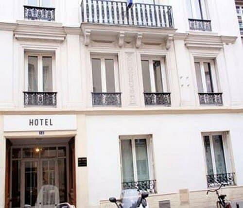 Внешний вид отеля Luxelthe Hotel в Квартале Большихе Карьере