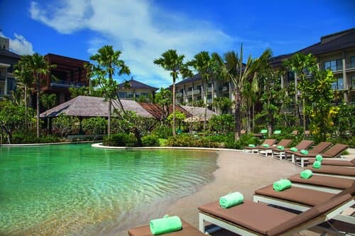 Внешний вид отеля Movenpick Resort & SPA Jimbaran Bali