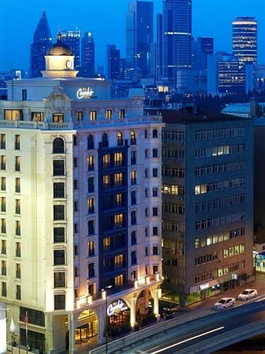 Внешний вид отеля DoubleTree by Hilton Istanbul Gayrettepe