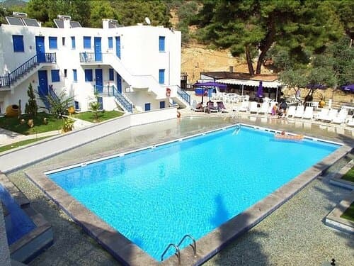 Внешний вид отеля Cascade Holiday Resort