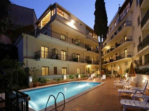 Внешний вид отеля Hotel Soleado