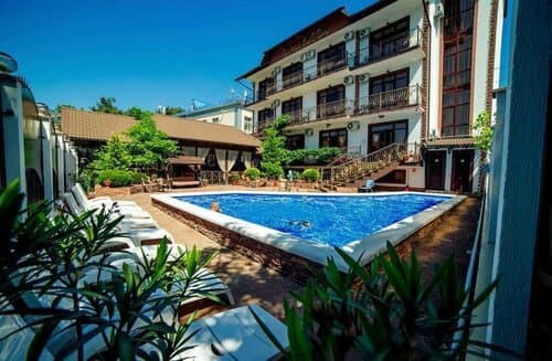 Внешний вид отеля Парадейсон в Магилате