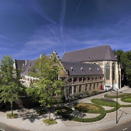 Внешний вид отеля Kruisherenhotel Maastricht в Маастрихте