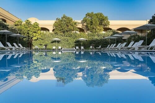 Внешний вид отеля Romano Palace Luxury Hotel