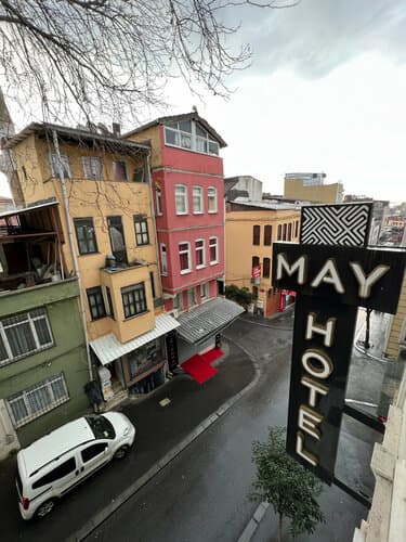 Внешний вид отеля ‪May Hotel Istanbul‬