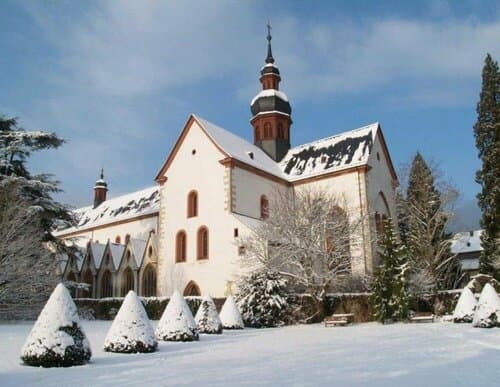 Внешний вид отеля Breuer's Rüdesheimer Schloss