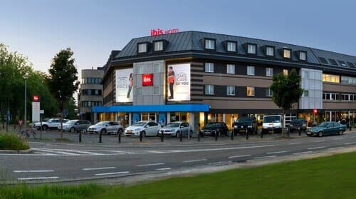 Внешний вид отеля Ibis Aalst Centrum