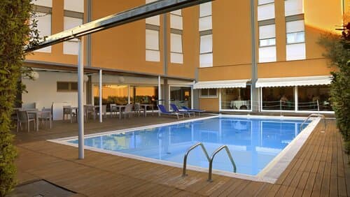 Внешний вид отеля Hotel Mistral 2