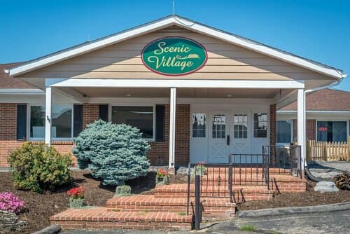 Внешний вид отеля Harvest Drive Family Inn