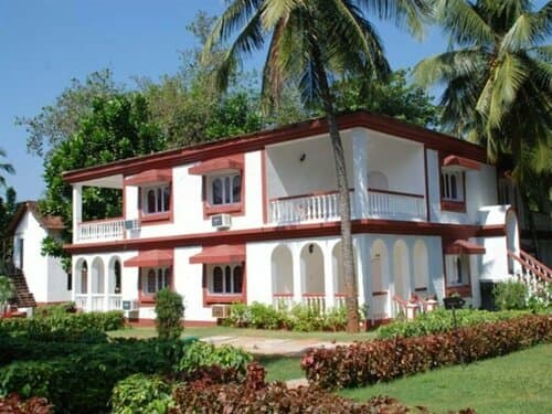 Внешний вид отеля Paradise Village Beach Resort