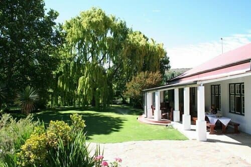 Внешний вид отеля Ganora Guestfarm & Excursions