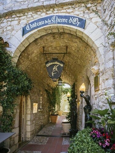 Внешний вид отеля Château De La Chèvre D'or в Эзе