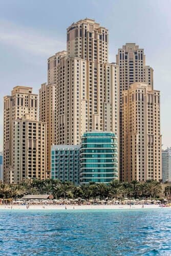 Внешний вид отеля Hilton Dubai Jumeirah в Мерсе Дубае