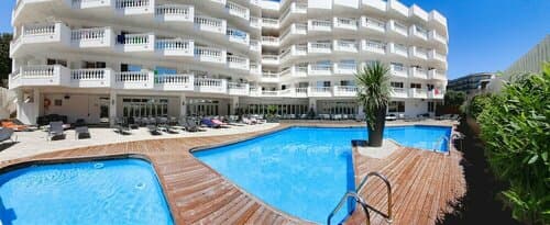 Внешний вид отеля Hotel Bernat II 4 Sup в Калелье