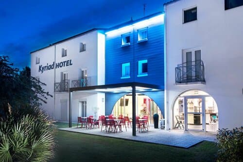 Внешний вид отеля Hôtel Kyriad La Rochelle Centre Ville в Ле Рошели