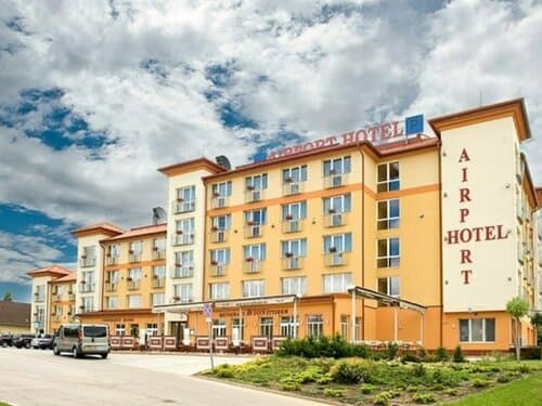 Внешний вид отеля Airport Hotel Budapest
