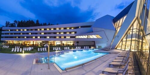 Внешний вид отеля Thermenhotel Karawankenhof