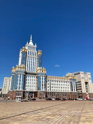 Внешний вид отеля Мордовия в Саранске