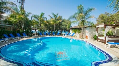 Внешний вид отеля Resort Hotel Rocca di Vadaro