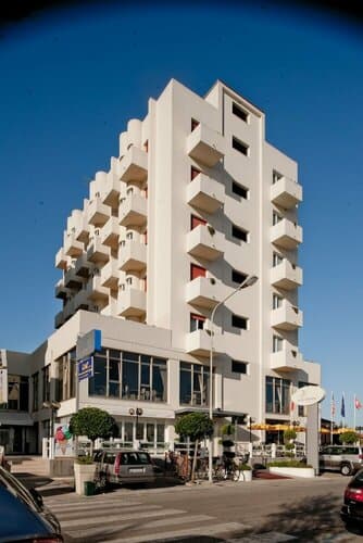 Внешний вид отеля Hotel Universal