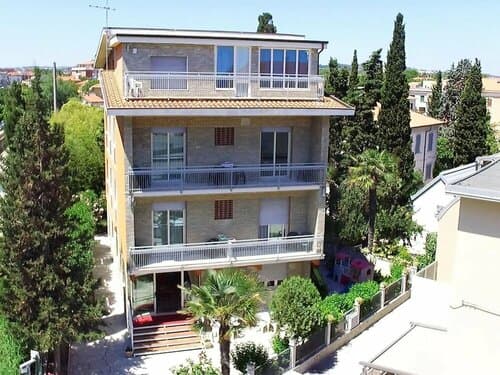 Внешний вид отеля Villa del Mare