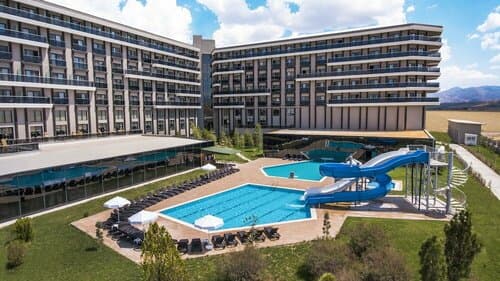 Внешний вид отеля May Thermal Resort SPA Hotel