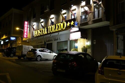 Внешний вид отеля Hostal Toledo в Толедо