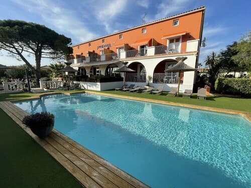 Внешний вид отеля Hotel Athéna