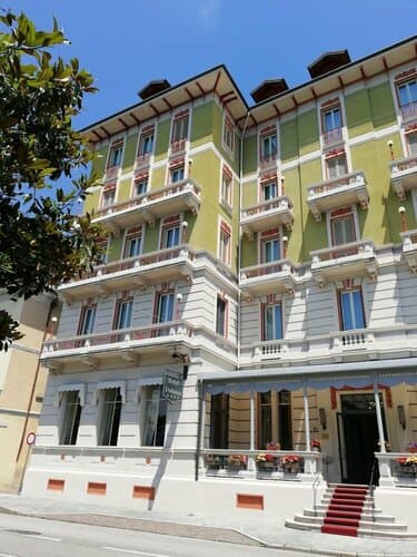 Внешний вид отеля Hotel Pallanza