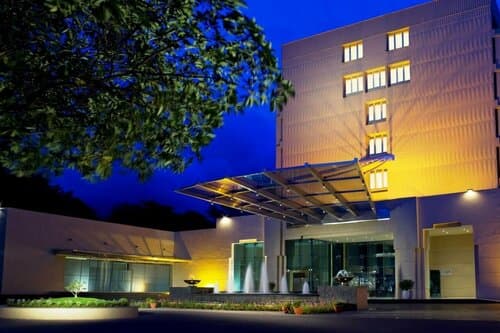 Внешний вид отеля Blue Diamond,Pune-IHCL SeleQtions