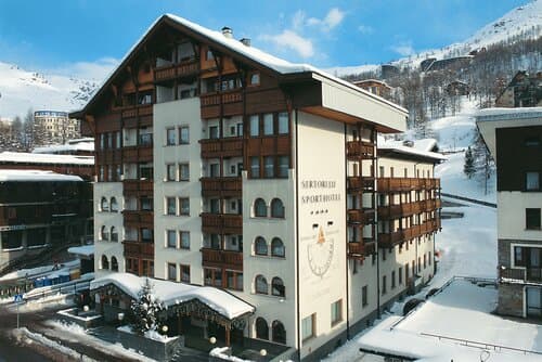 Внешний вид отеля Sertorelli Sporthotel