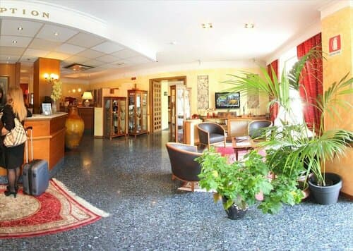 Внешний вид отеля Hotel La Pace