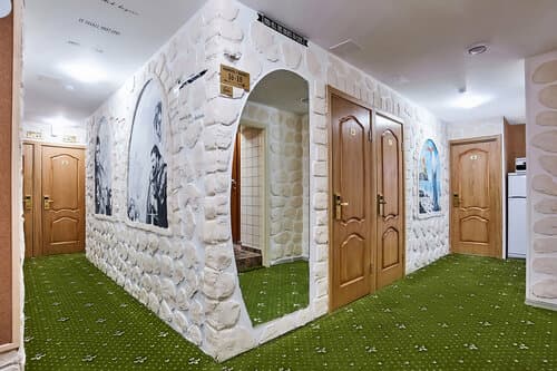 Внешний вид отеля Винтерфелл Курская в Бауманке