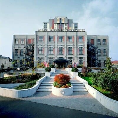 Внешний вид отеля Starhotels Business Palace
